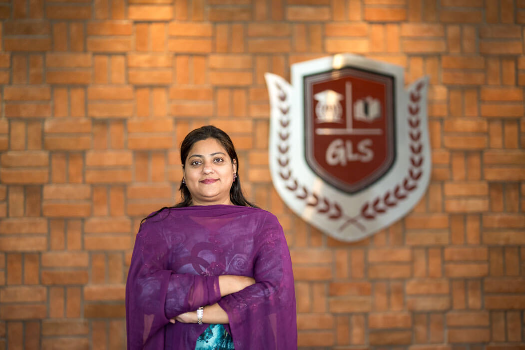 Hina Shamsi, Admission Counselor