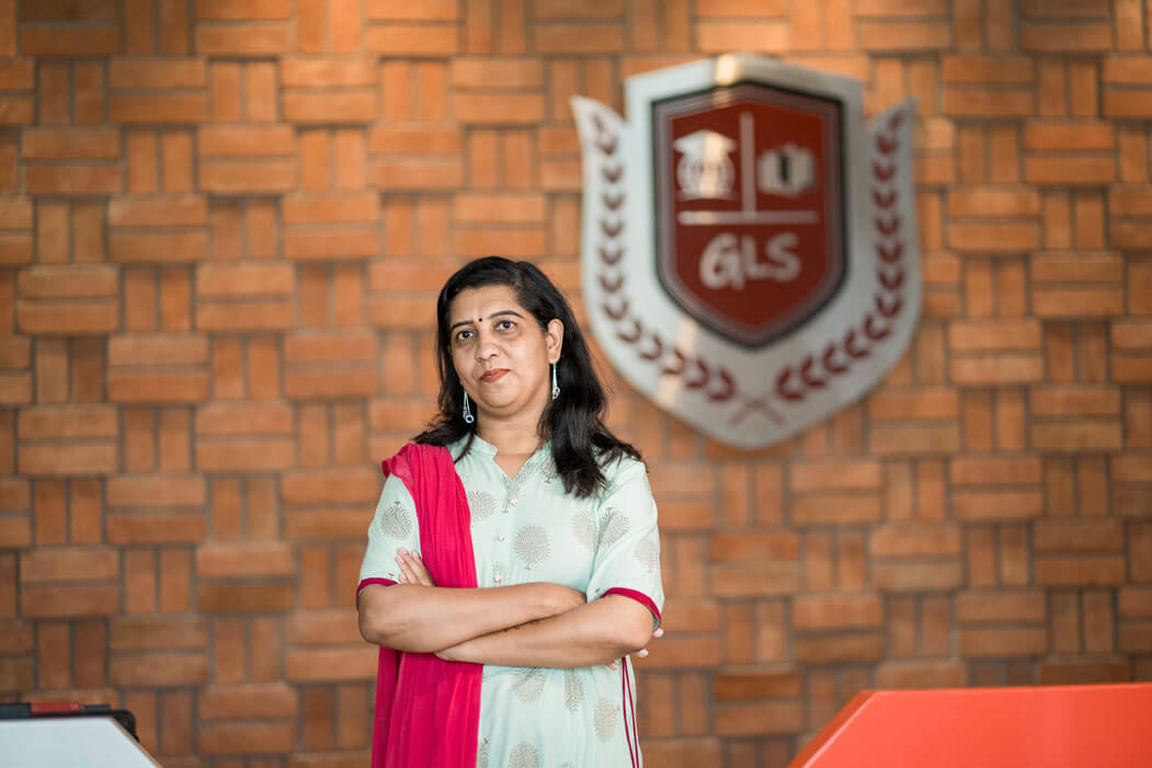 Shraddha Parkar, Dance Instructor
